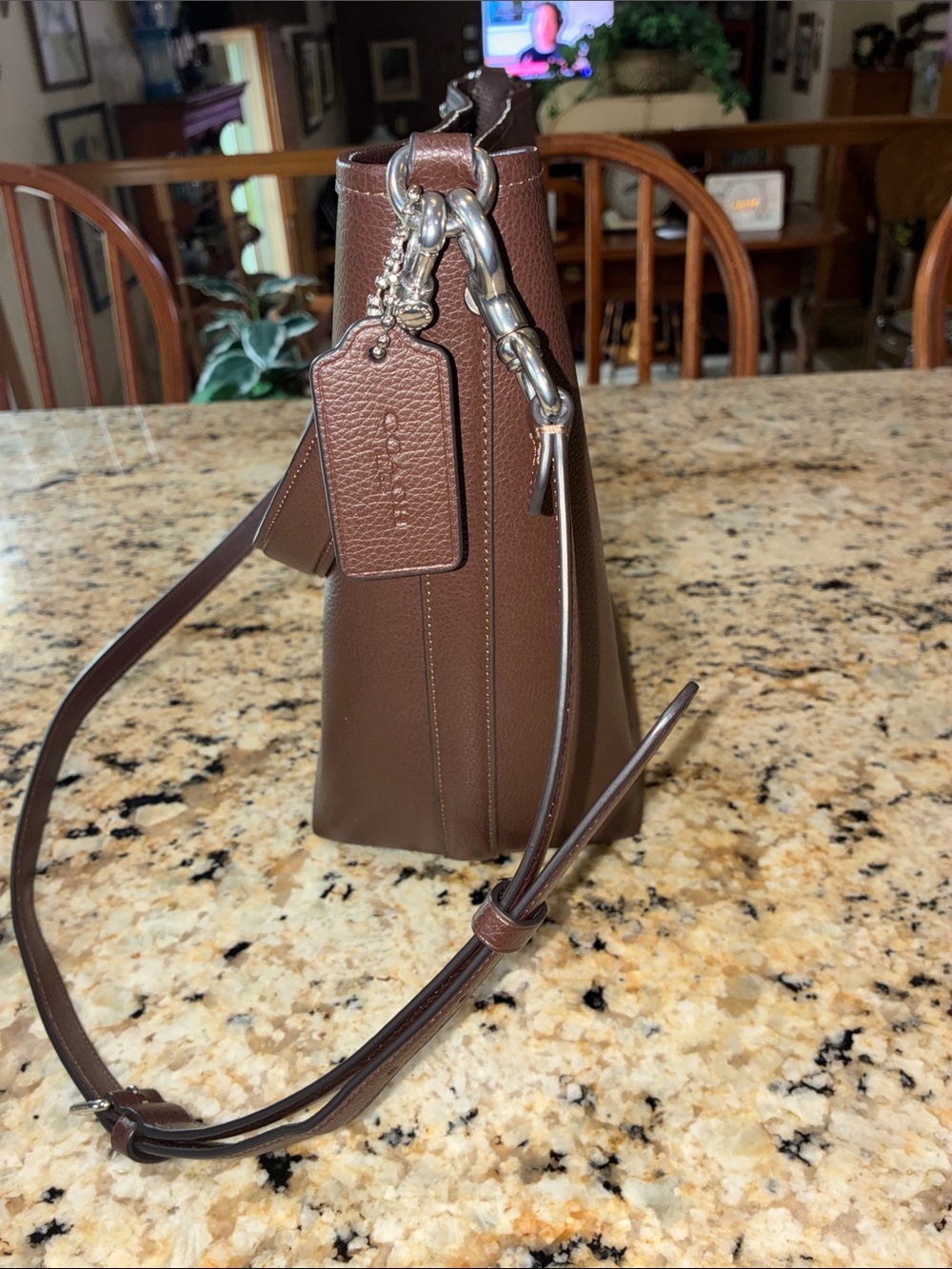 Coach Maple Pebbled Leather Large City Bucket Crossbody/Shoulder Bag - Picture 11 of 13